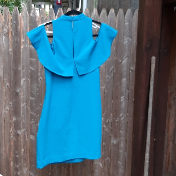 EUC Trina Turk sz Amado DressW cutouts - Picture 7 of 9